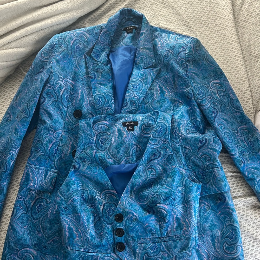Nasty Gal Blue Textured Blazer with Notched Lapel